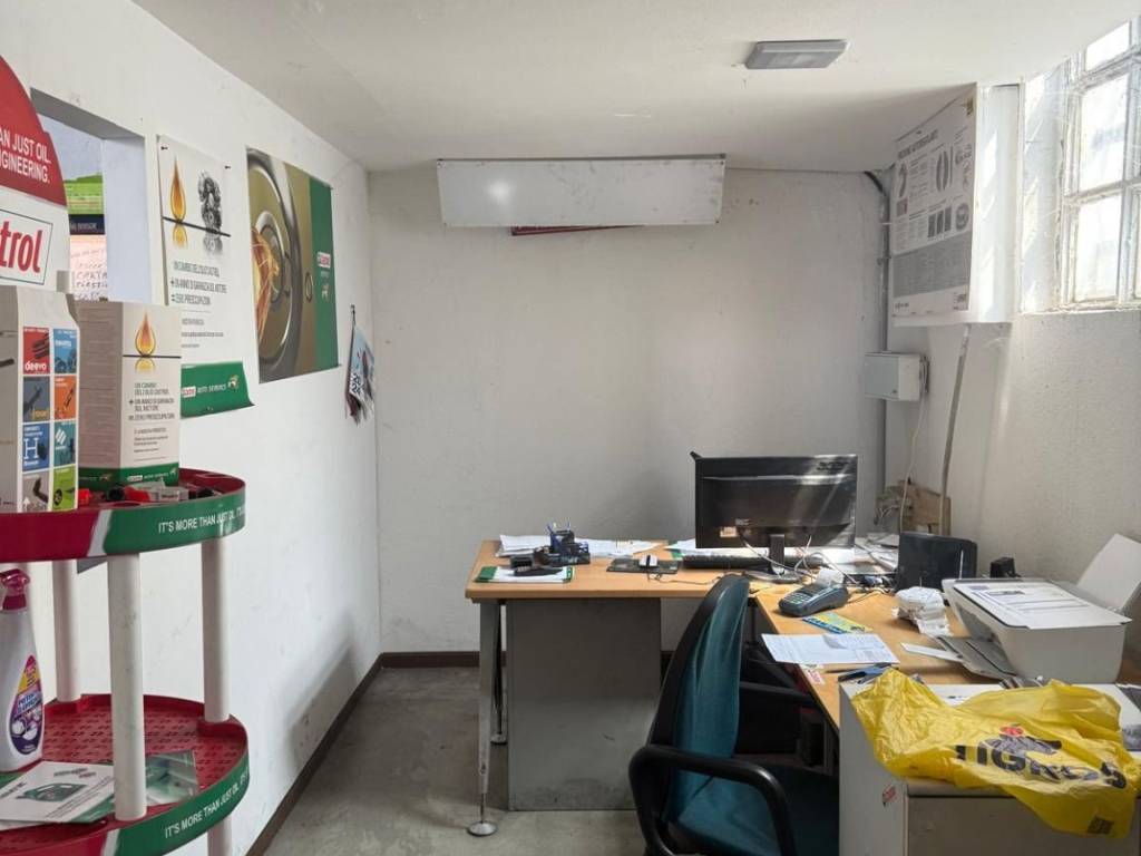Immobile a Caronno pertusella in Via Amilcare Ponchielli, 120 - Foto 5