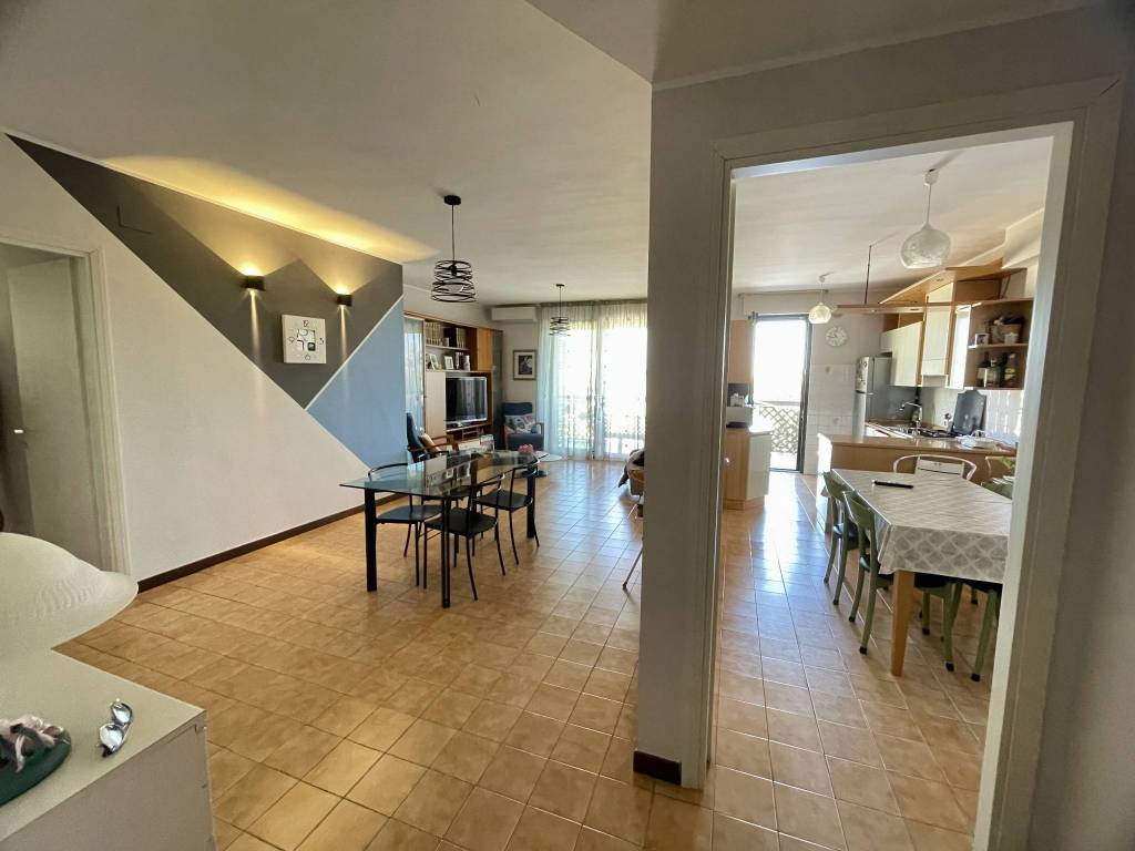 Appartamento a Matera in Via Fratelli Grimm, 5 - Foto 4