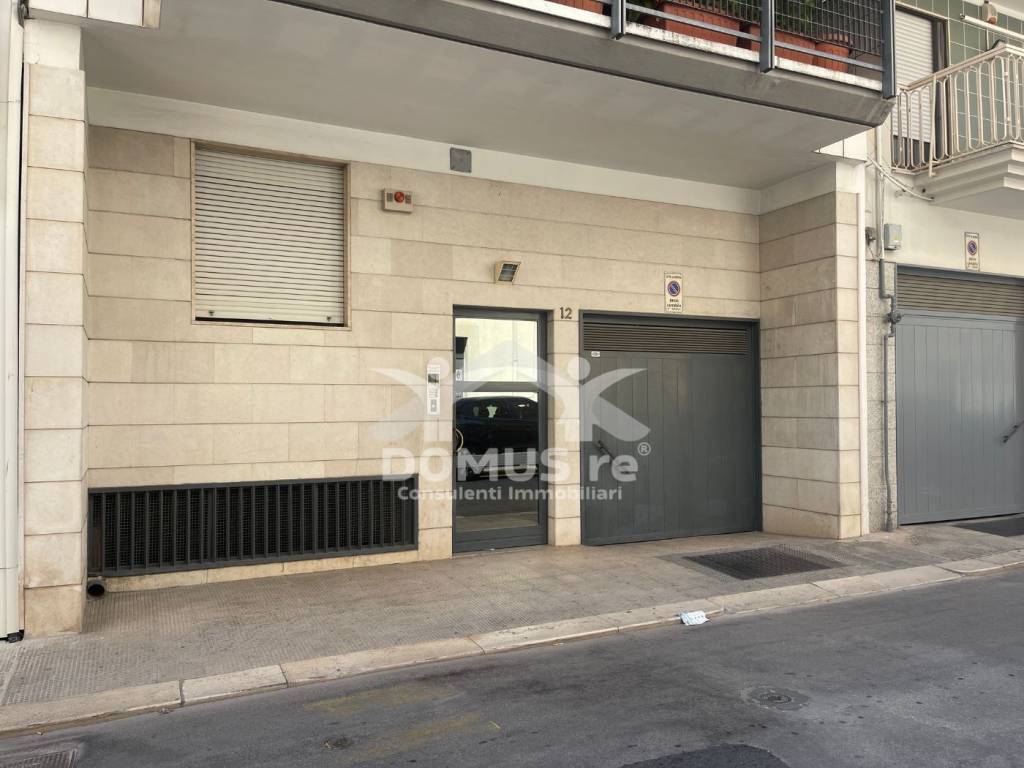 Box / garage a Andria in Via Pietro Metastasio - Foto 3