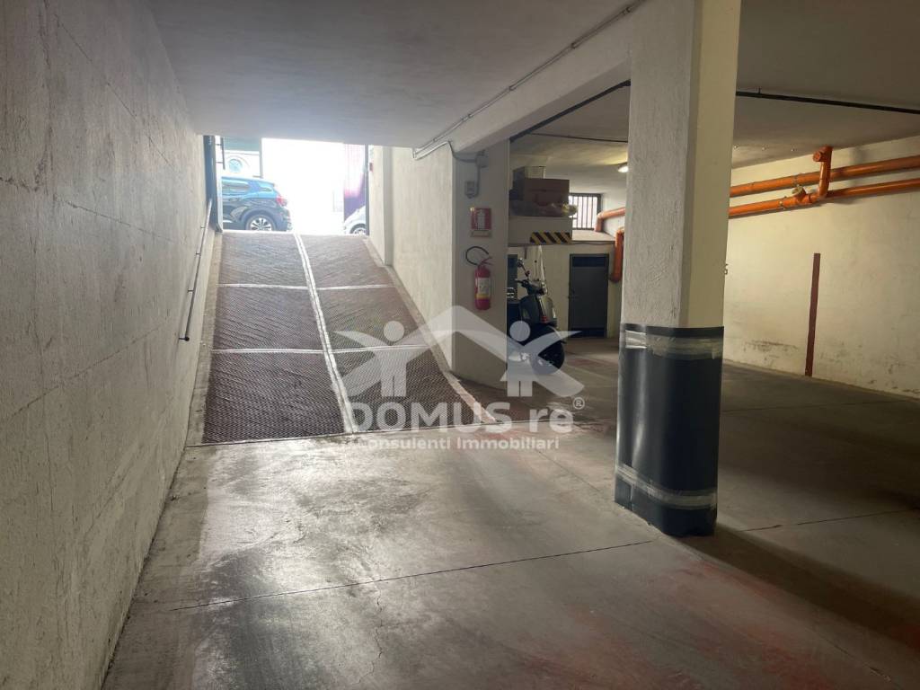 Box / garage a Andria in Via Pietro Metastasio - Foto 5