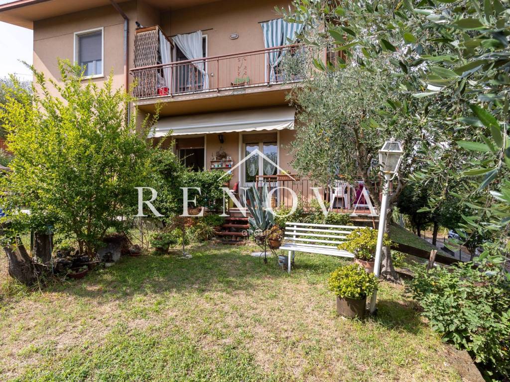 Appartamento a Cavaion veronese in Viale della rimembranza, 6 - Foto 3