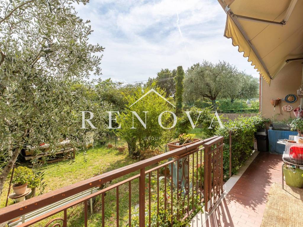 Appartamento a Cavaion veronese in Viale della rimembranza, 6 - Foto 4