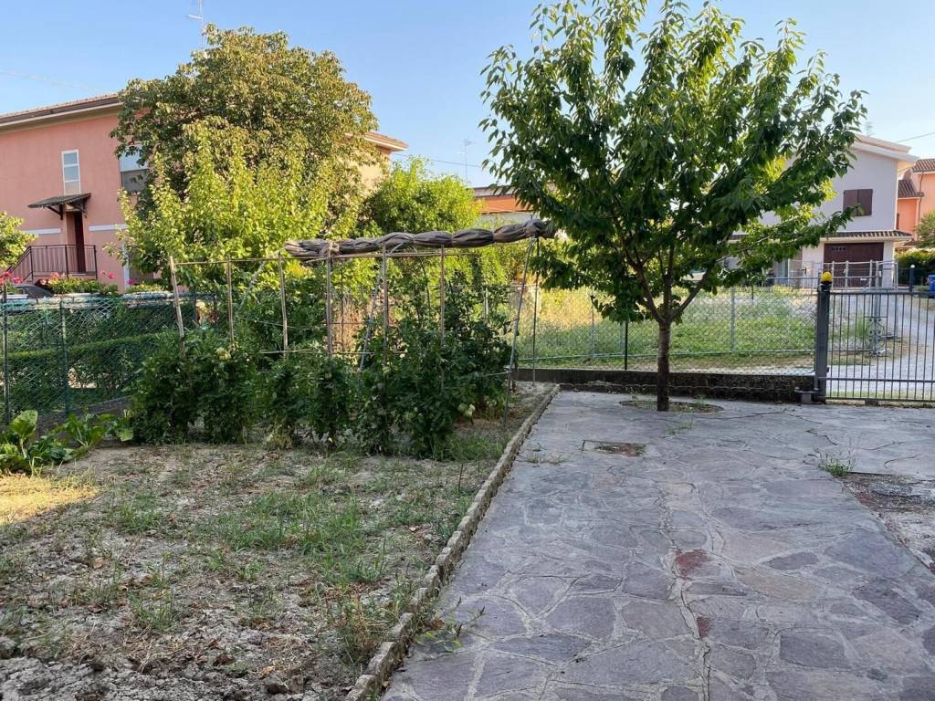 Casa indipendente a San felice sul panaro in Via Orazio Cavicchioni, 31 - Foto 3