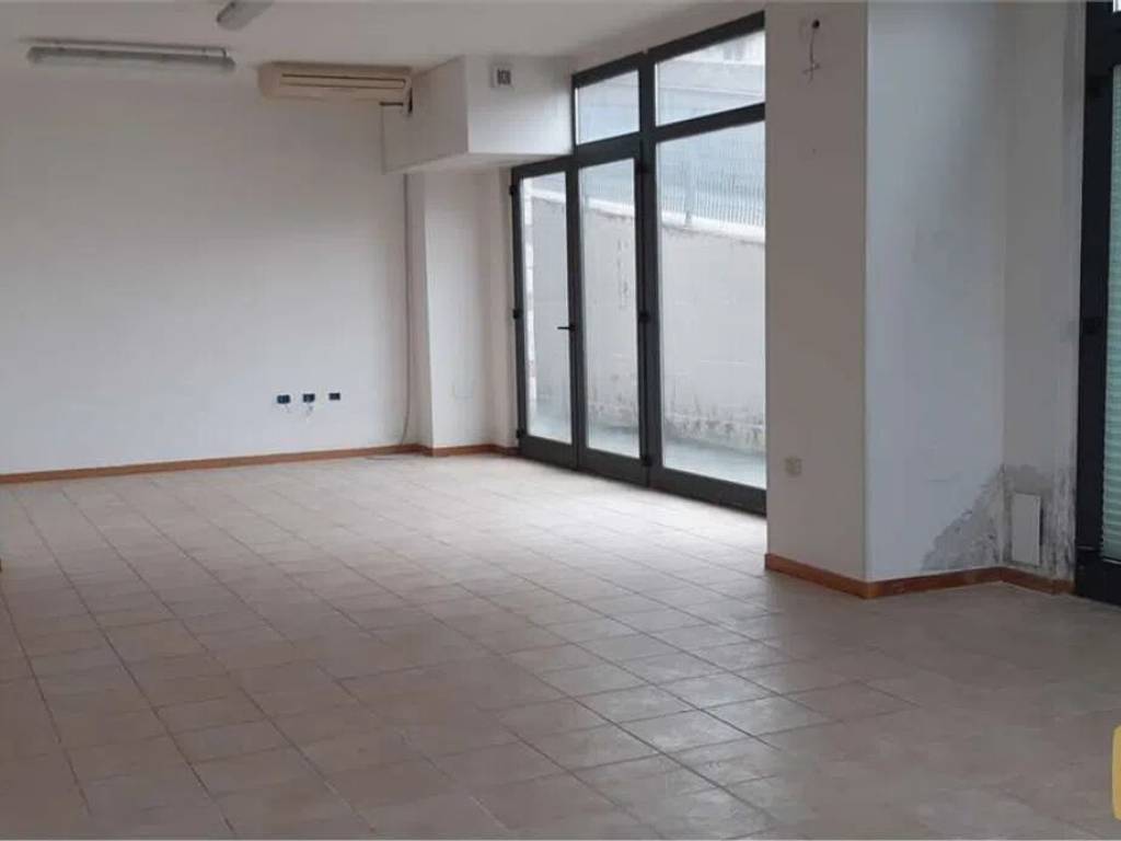 Immobile a Monte roberto in Via A. Vittorio Tiraboschi, 36 - Foto 2