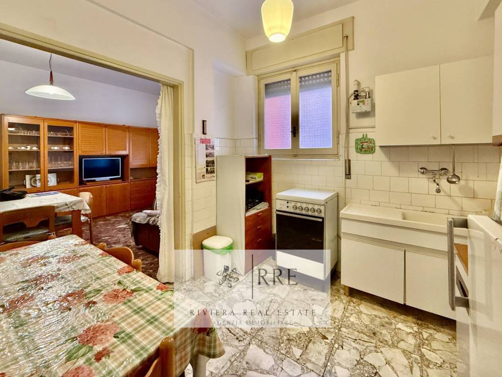 Appartamento a Loano in via Aurelia - Foto 4