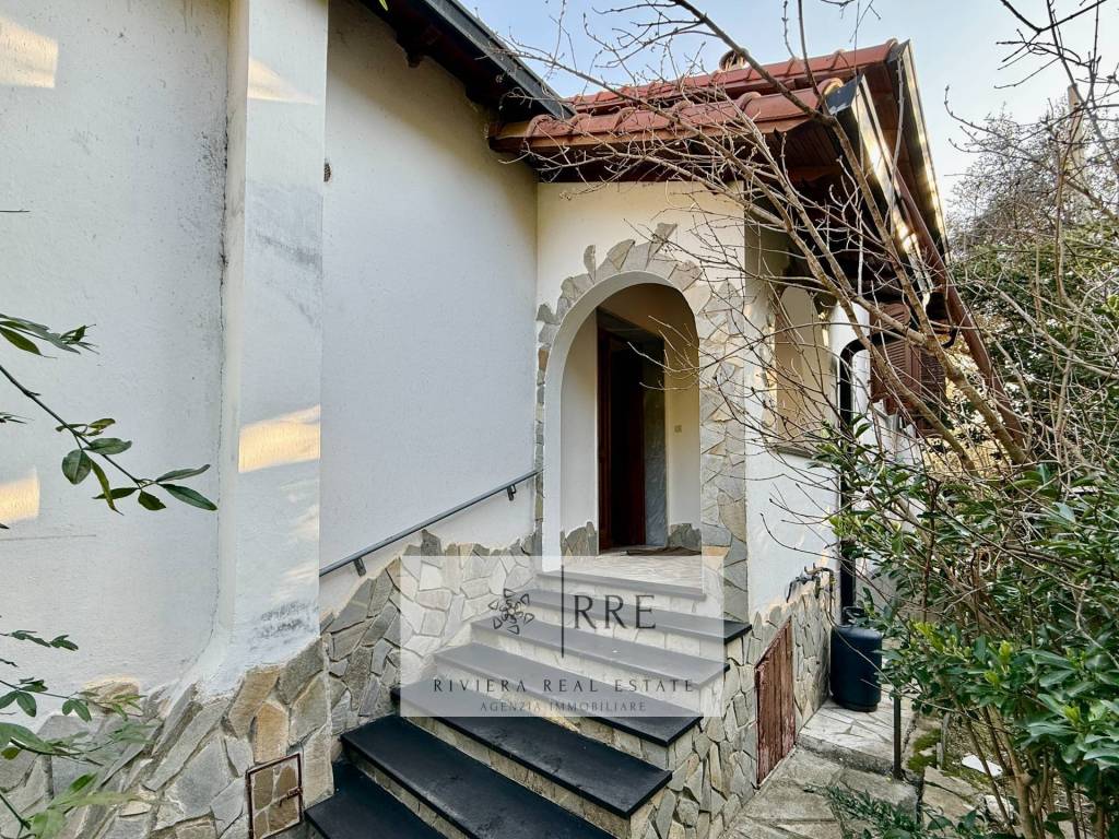 Casa indipendente a Imperia in via Don Luigi Orengo - Foto 5