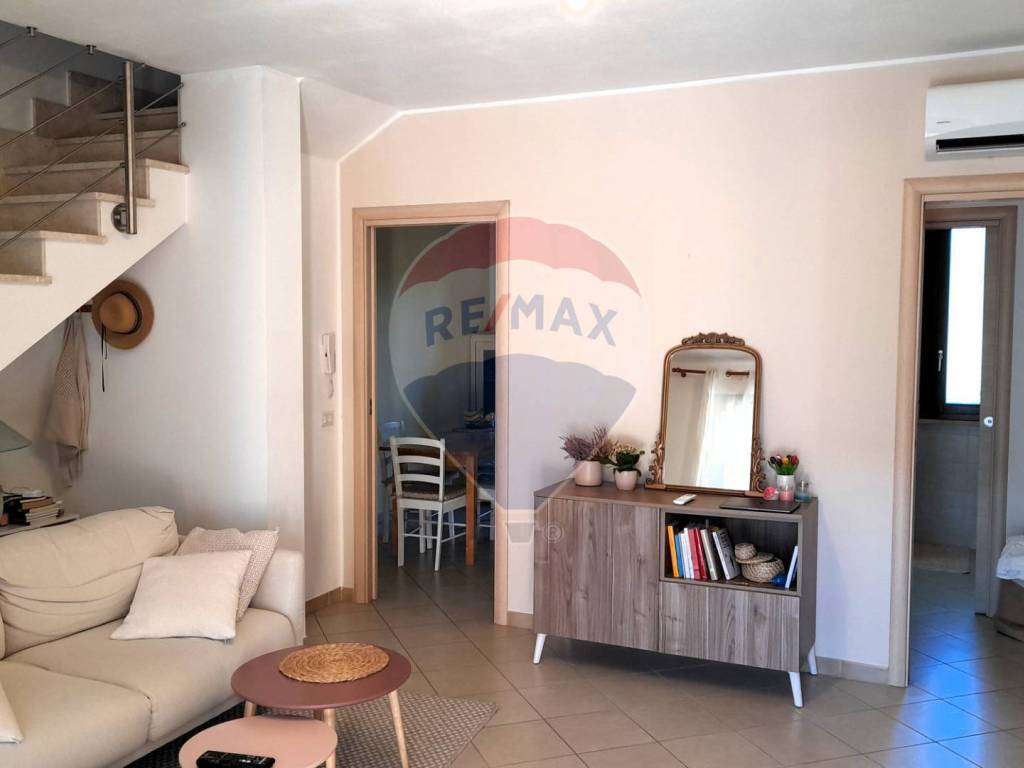 Villetta a schiera a Elmas - Foto 3
