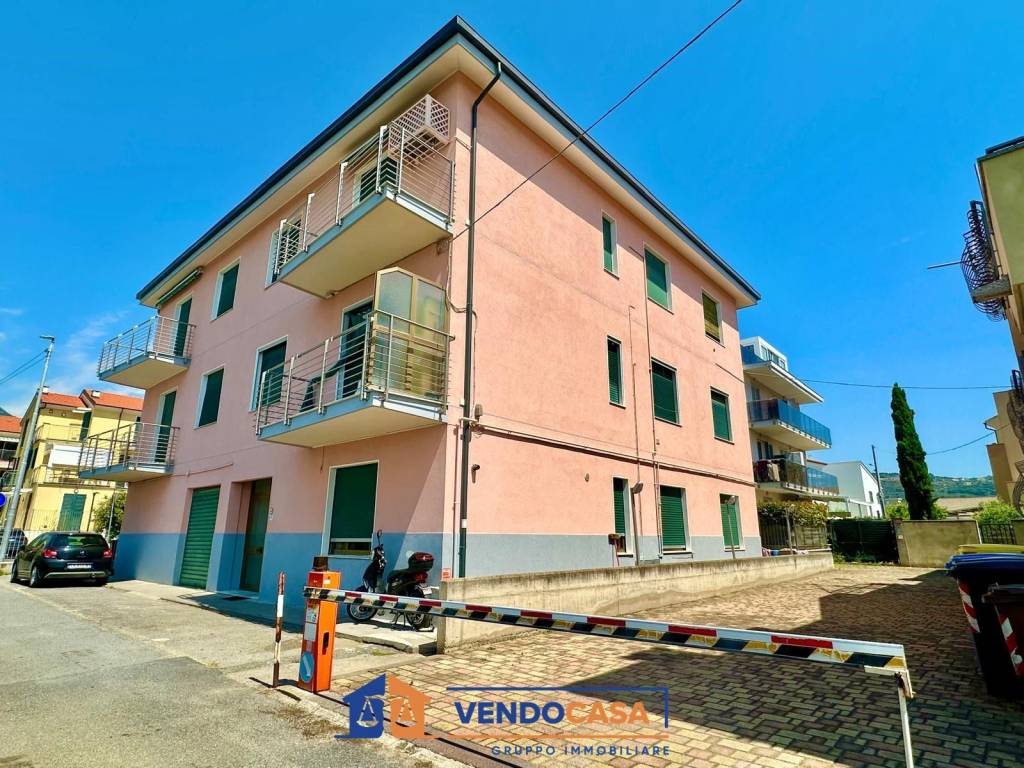 Appartamento a Loano in Via dei Pusei - Foto 2