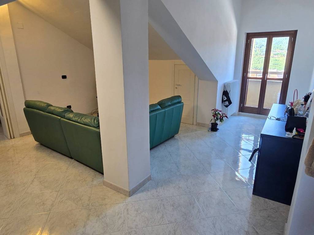 Attico / mansarda a L'aquila in Via Giovanni di Vincenzo, 3 - Foto 2