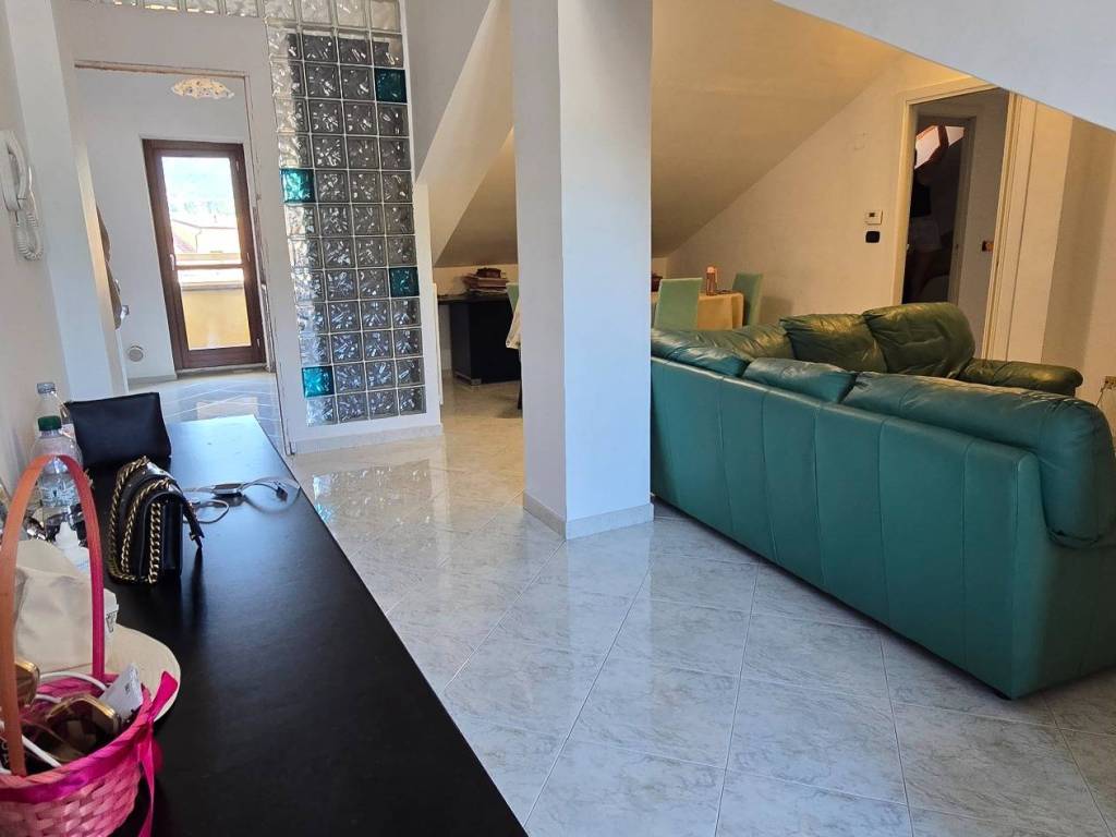Attico / mansarda a L'aquila in Via Giovanni di Vincenzo, 3 - Foto 3