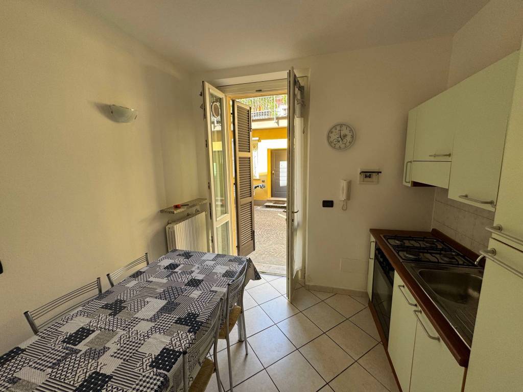 Appartamento a Alessandria in Via Inviziati, 26 - Foto 4