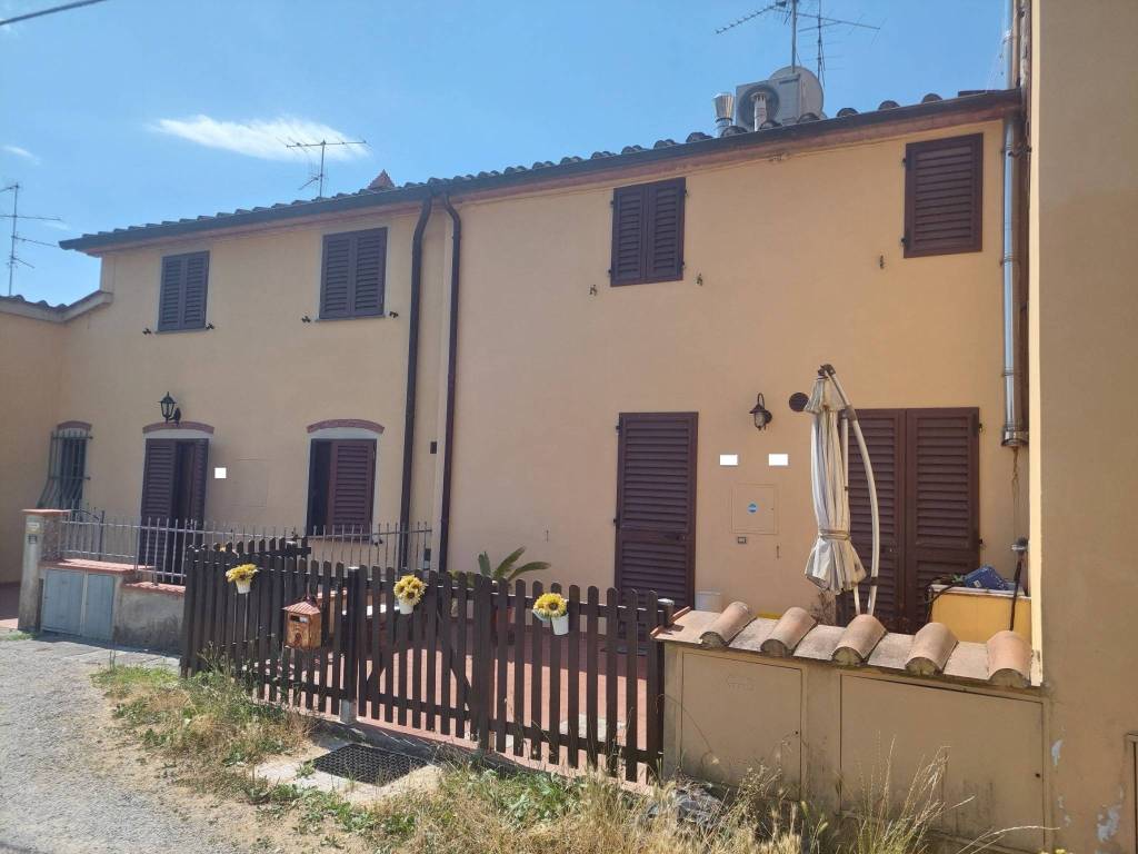 Casa indipendente a Pistoia in Via dello Sparito - Foto 2