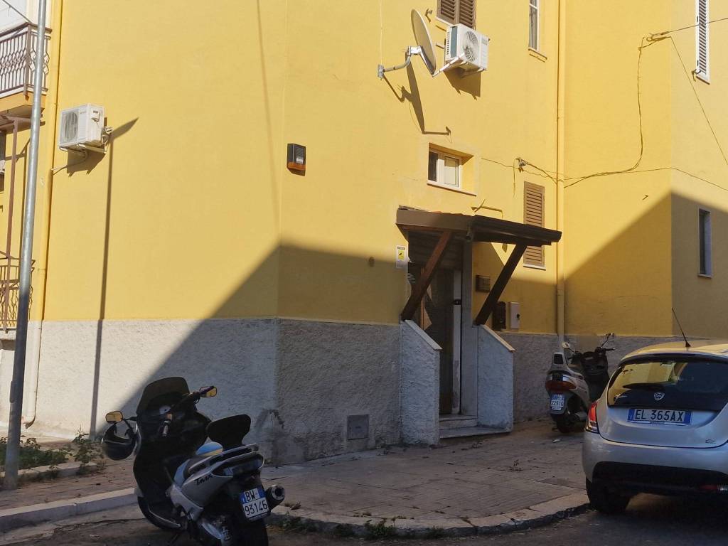 Immobile a Crotone in Traversa 1 Vecchia Carrara - Foto 2