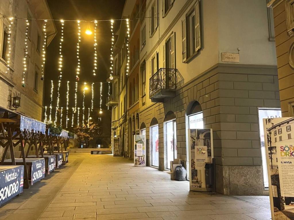 Appartamento a Sondrio in Via delle Pergole, 2 - Foto 4