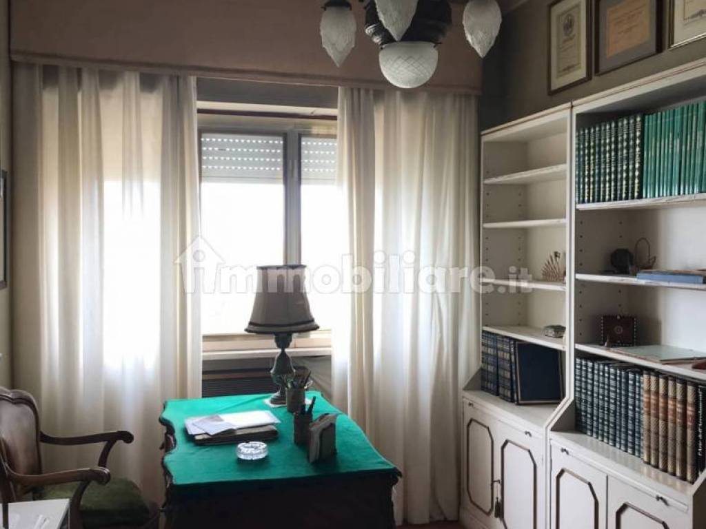 Appartamento a Mazara del vallo in Piazza Mokarta, 13 - Foto 2