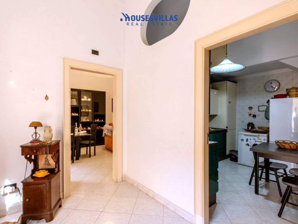 Casa indipendente a Avola in Via Luigi Settembrini - Foto 4