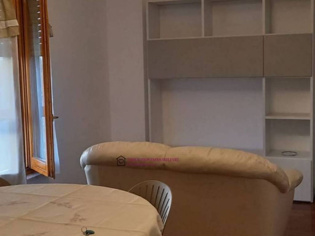 Appartamento a Bastia umbra in PIAZZA MAZZINI - Foto 4