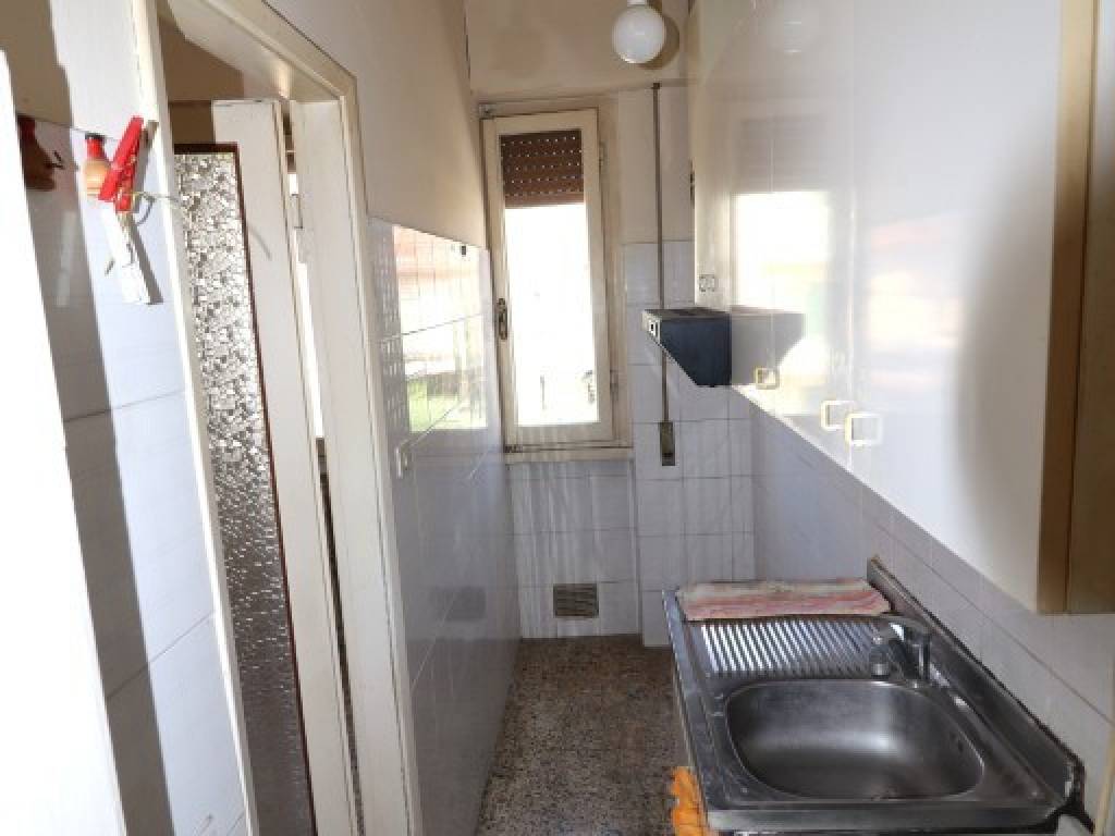 Appartamento a Montevarchi in Via Piave - Foto 5