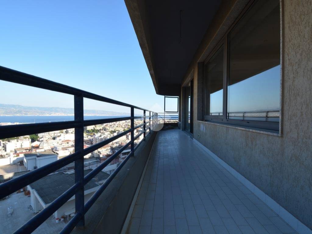 Appartamento a Messina in Via Peculio Frumentario, 29 - Foto 4
