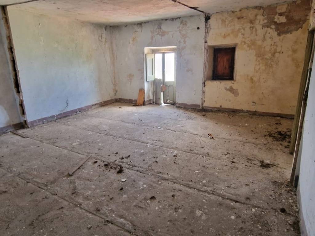 Casa indipendente a Pereto in Via della Montagna, 16 - Foto 3