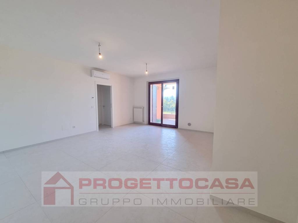 Appartamento a Spinetoli in Via Salaria, 10 - Foto 2