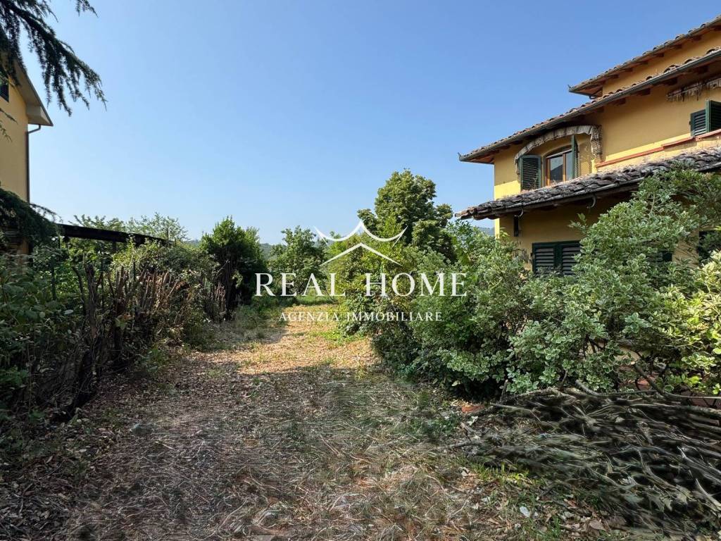 Villa a Carmignano in Via Vittorio Veneto, 31 - Foto 4