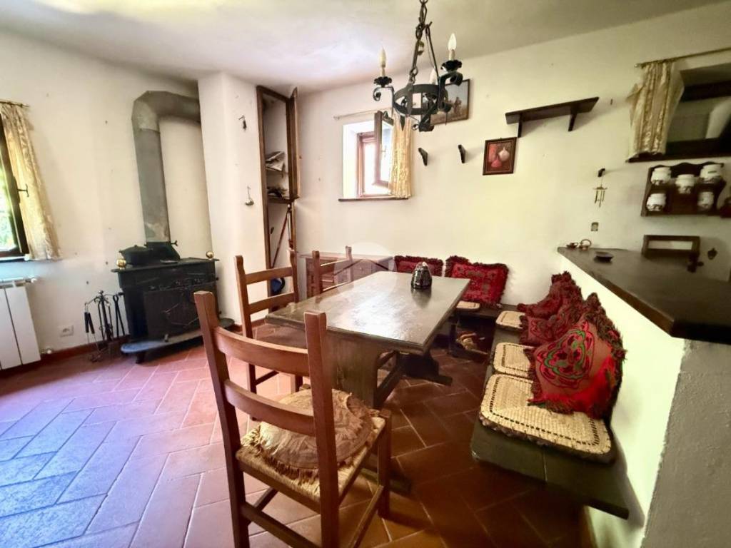 Appartamento a Rocca di mezzo in Via Indipendenza, 3 - Foto 2