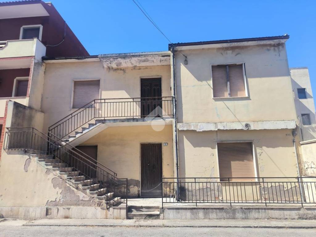 Appartamento a Porto torres in Via V. Alfieri, 80 - Foto 2