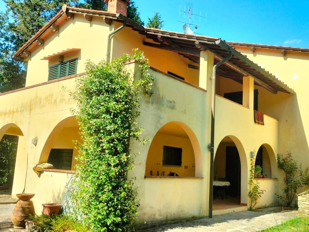 Villa a Castelfranco piandisco in Strada Provinciale della Castagneta - Foto 2