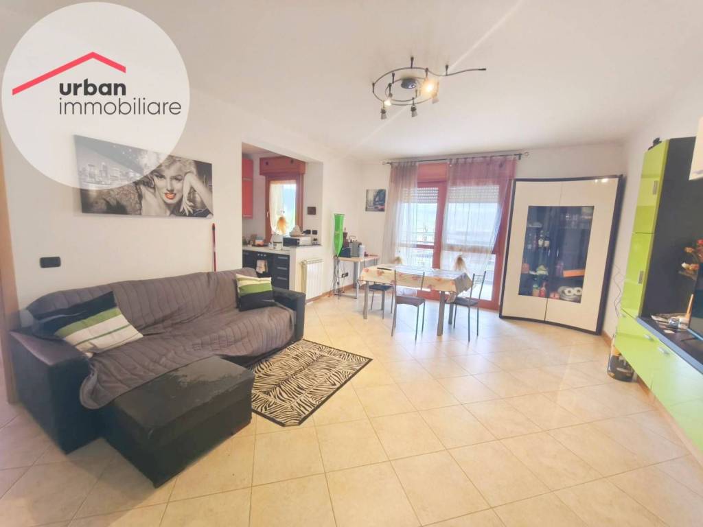 Appartamento a L'aquila in Via Caduti Traforo del Gran Sasso - Foto 4