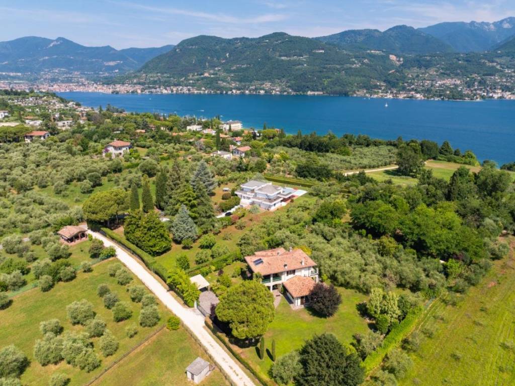 Villa a San felice del benaco in Via Roseti - Foto 2