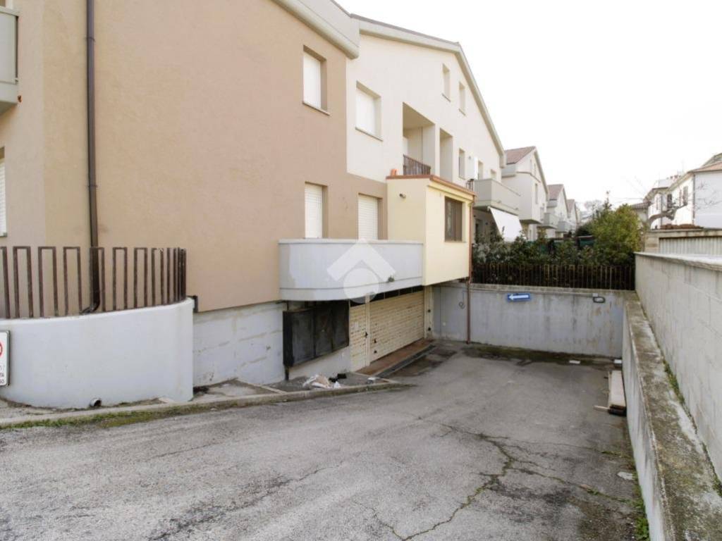 Box / garage a Civitanova marche in Via Andrea Mocenigo, 5 - Foto 4