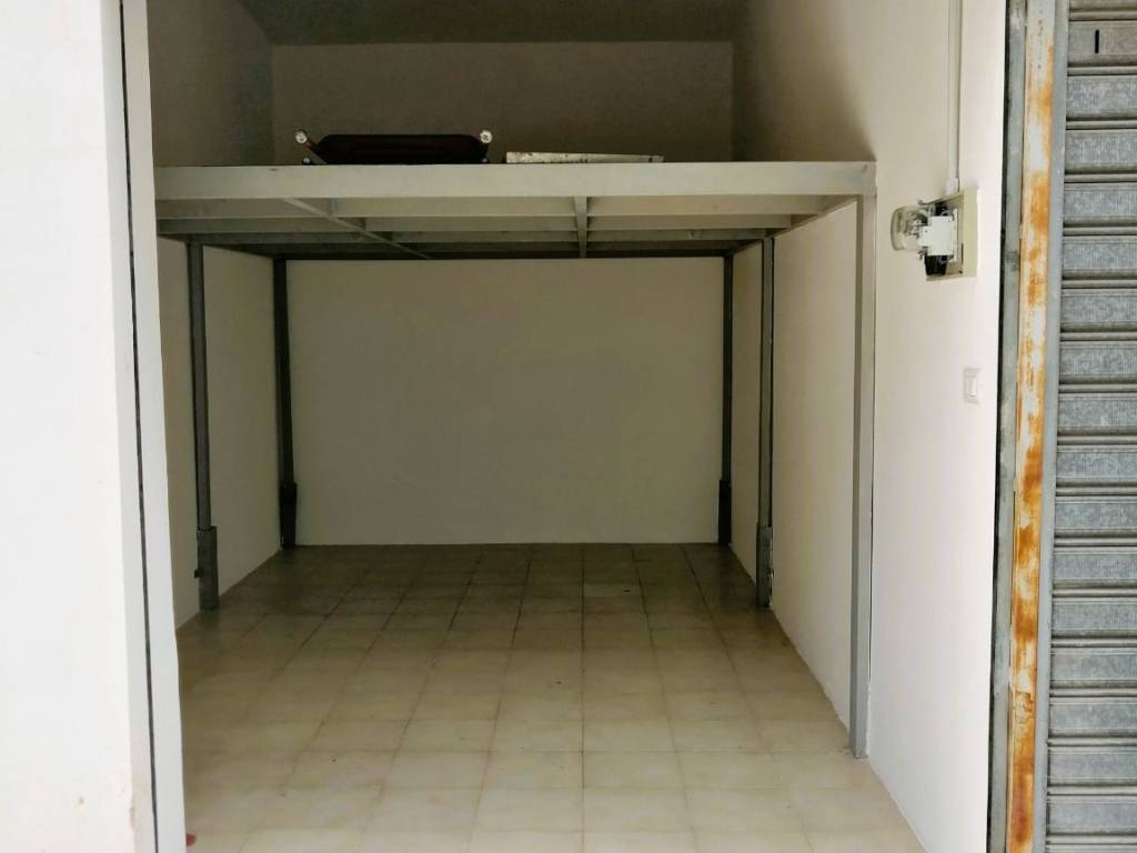 Box / garage a Foggia in Via dei Carbonari Dauni, 6 - Foto 5