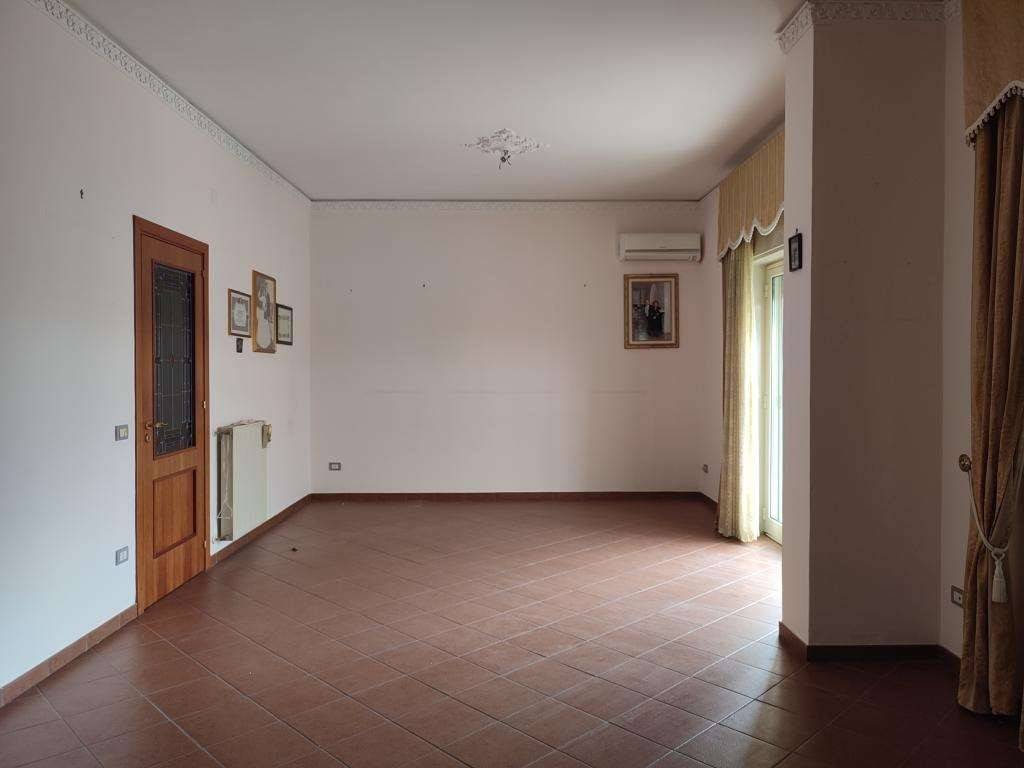 Appartamento a San cataldo in Corso Sicilia, 118/C - Foto 3