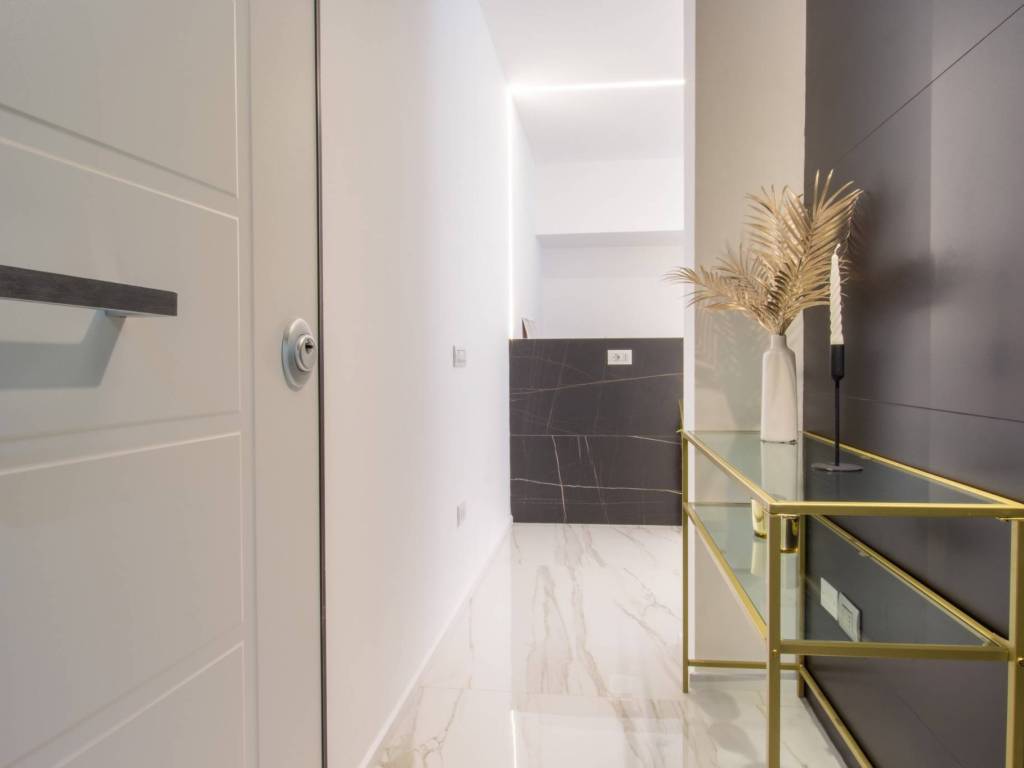 Appartamento a Cagliari in Via Luigi Einaudi, 43 - Foto 3