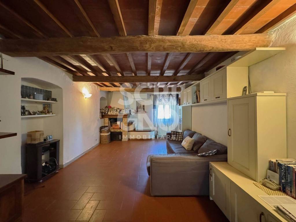 Appartamento a Vaiano in Via Collisassi - Foto 2