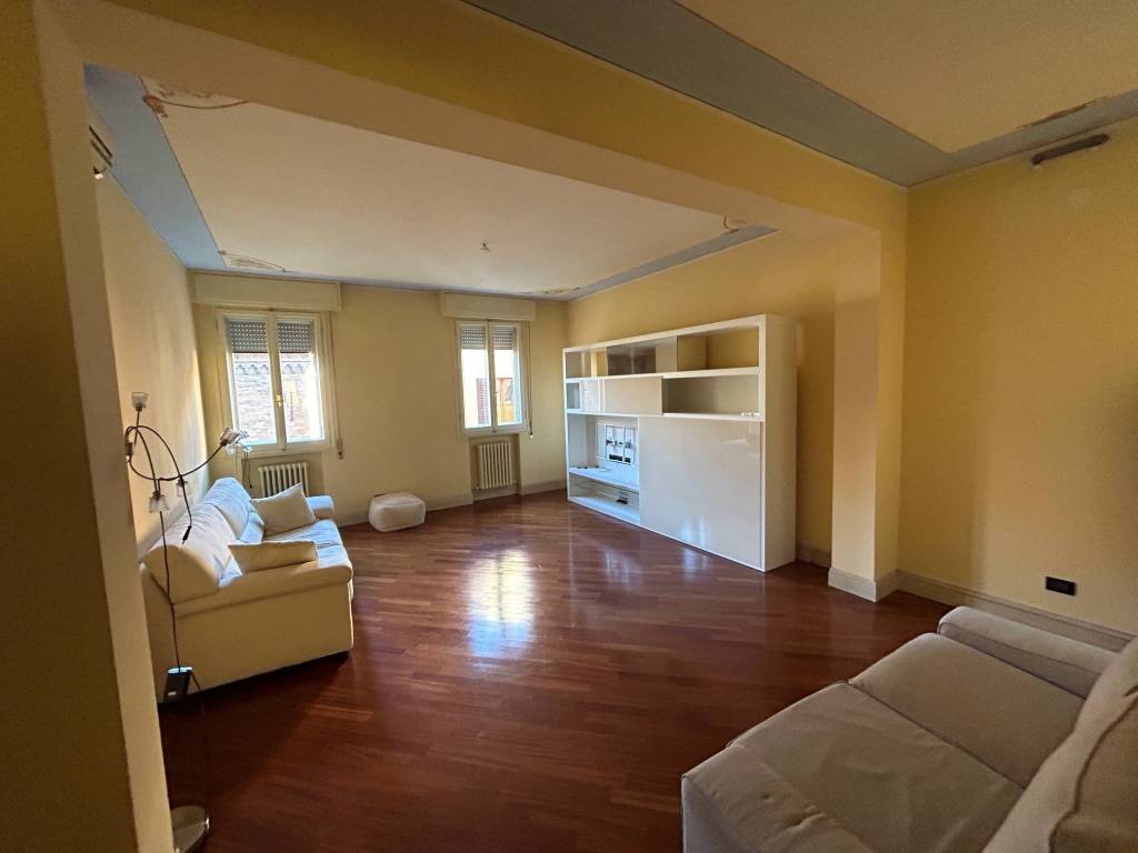 Appartamento a Ferrara in Via Giuseppe Garibaldi, 49 - Foto 3