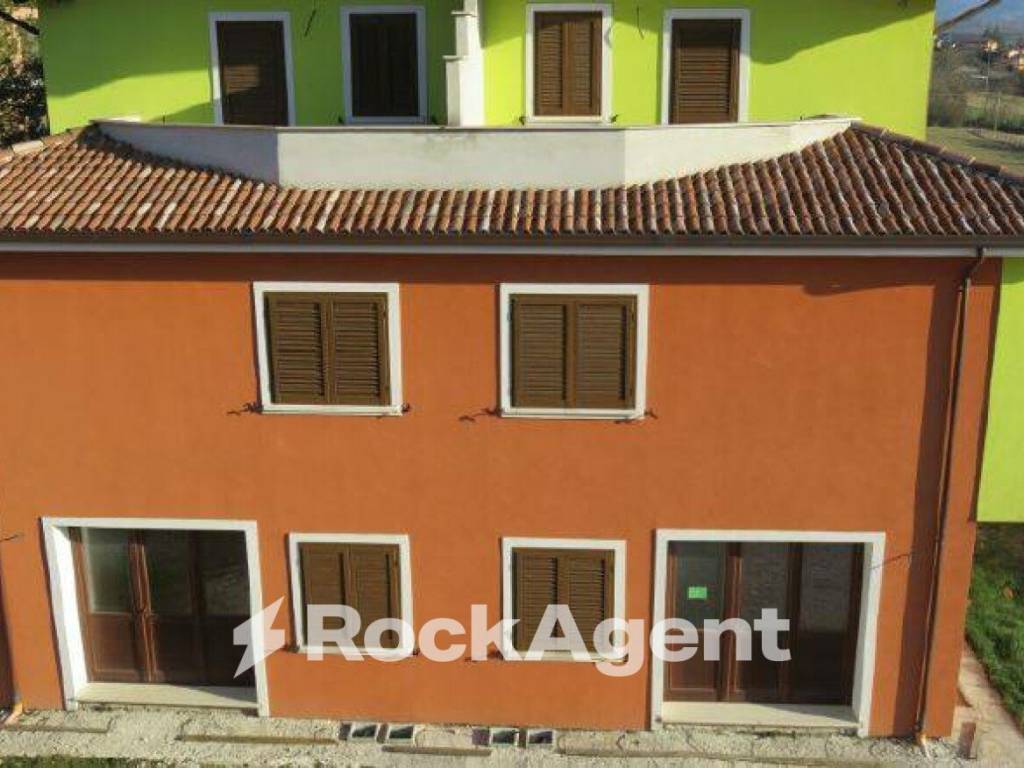 Villa a Scoppito in Via San Dorotea - Foto 2