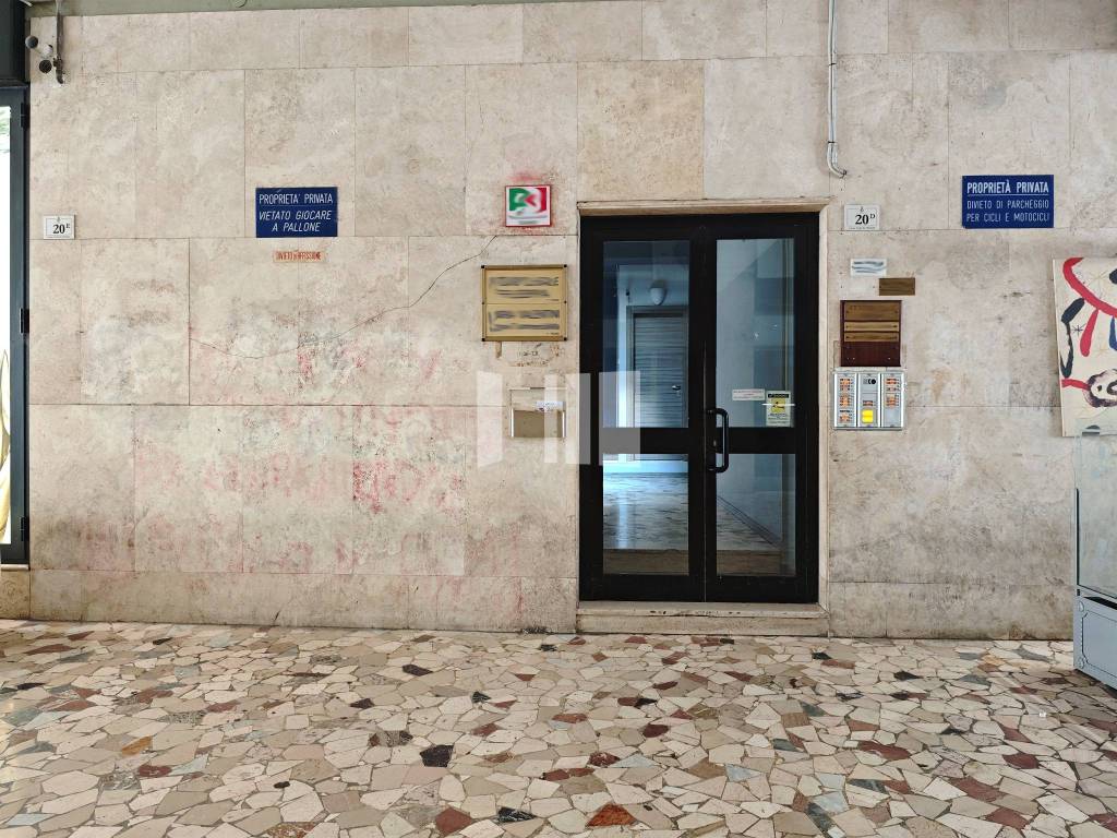Appartamento a Teramo in Corso De Michetti, 20 - Foto 2