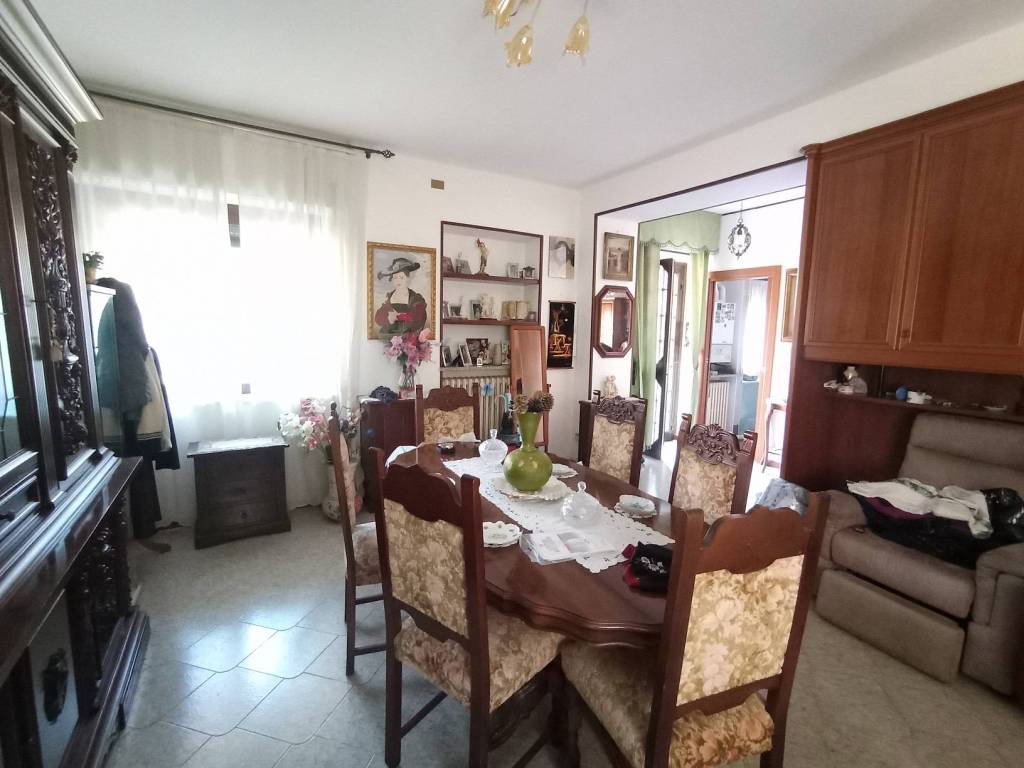 Casa indipendente a Bellinzago novarese - Foto 5