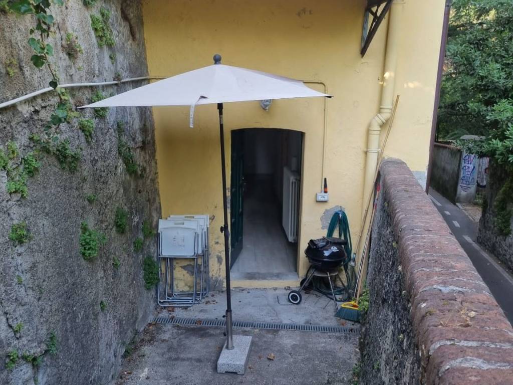 Appartamento a Erba in Via San Bernardino - Foto 2