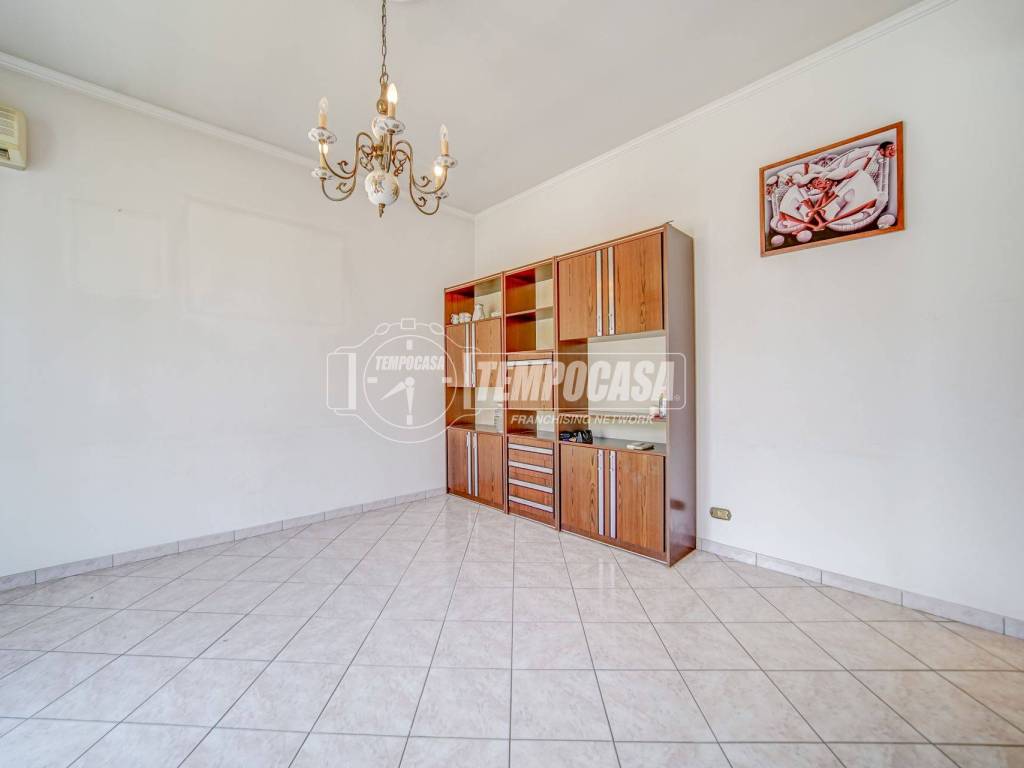 Villa a Samarate in Via Ferrario Ercole - Foto 3