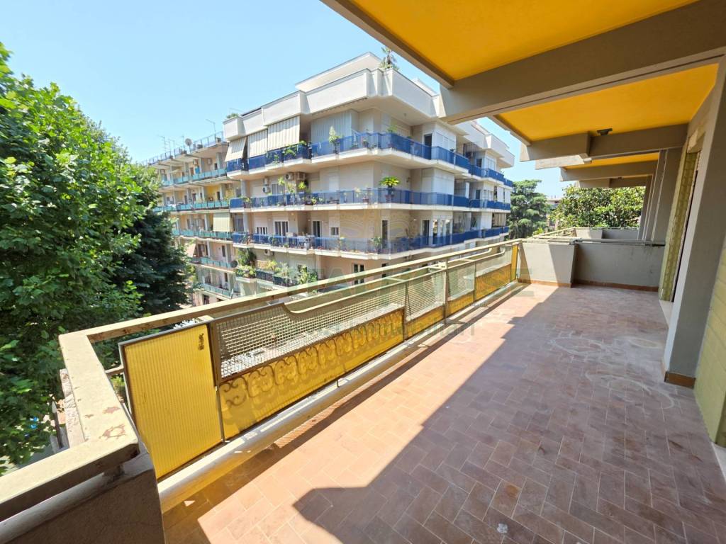 Appartamento a Caserta in Via Donato Bramante, 4 - Foto 4