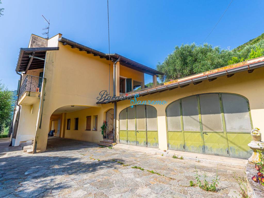 Villa a Ventimiglia in Via alla Stazione, 23 - Foto 3