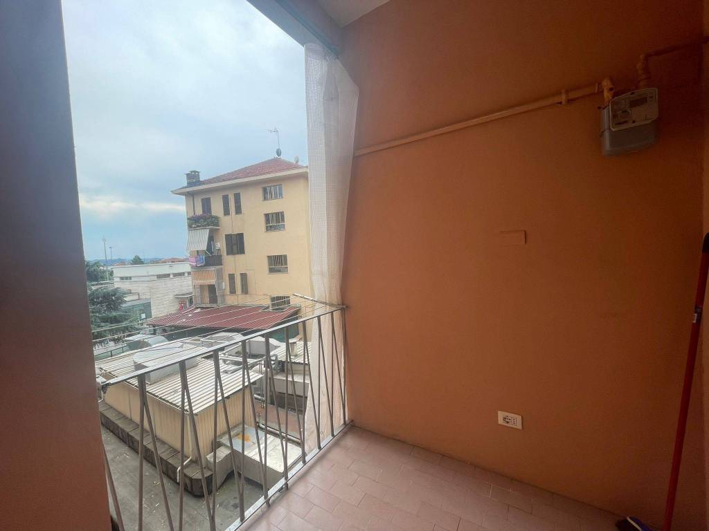 Appartamento a Asti in Piazza Medaglie d'Oro - Foto 5