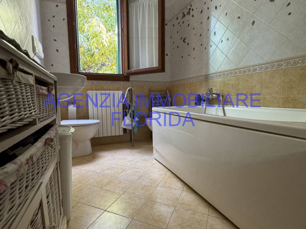 Appartamento a Camposampiero in Via Centoni - Foto 3