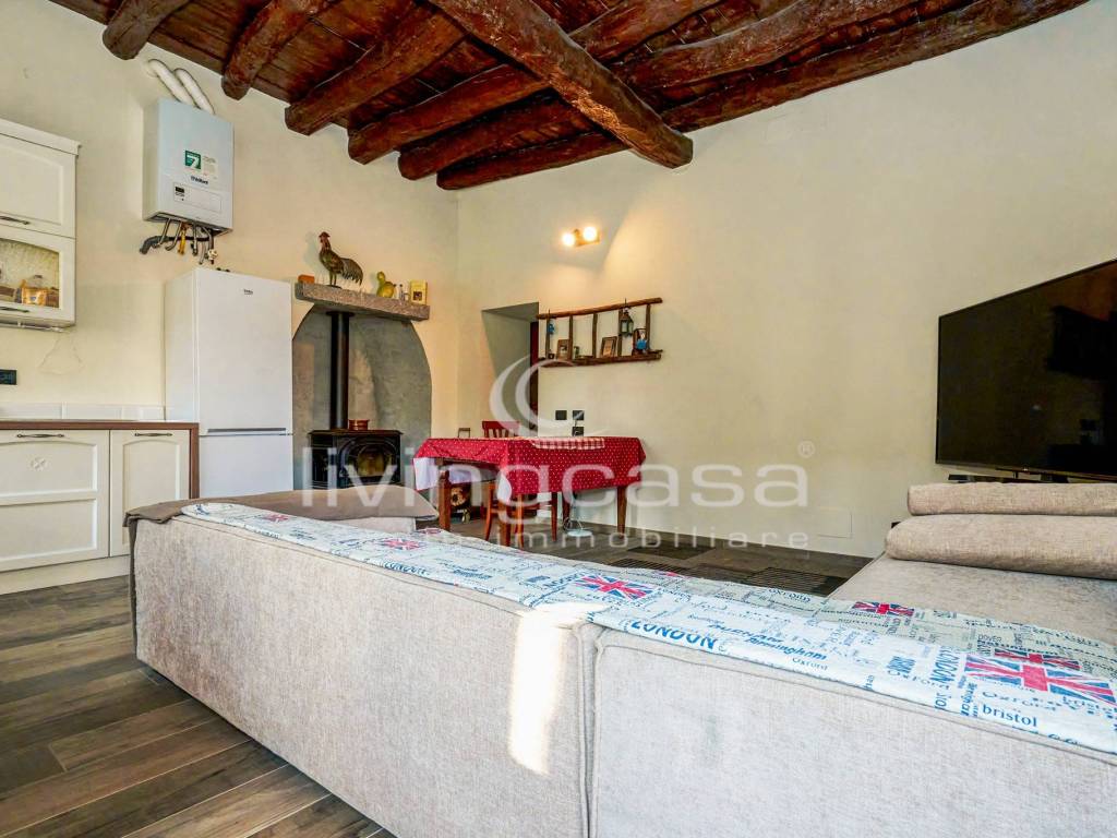 Appartamento a Merone in Via Cesare Battisti - Foto 3