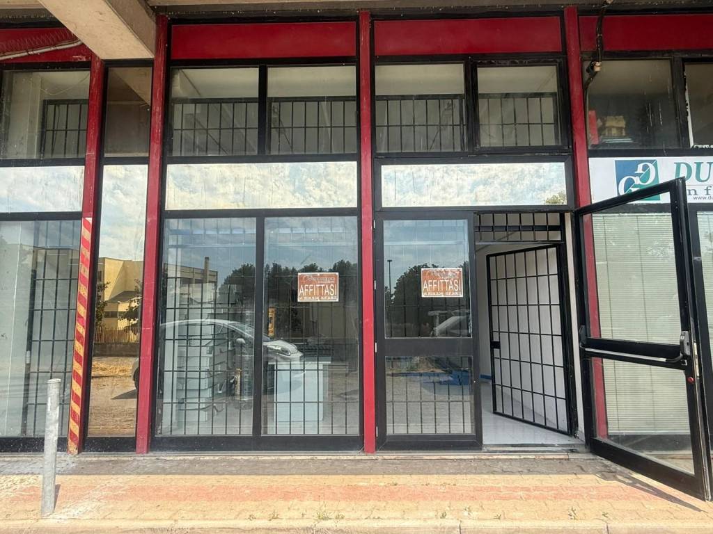 Immobile a Aprilia in Via Grazia Deledda - Foto 2