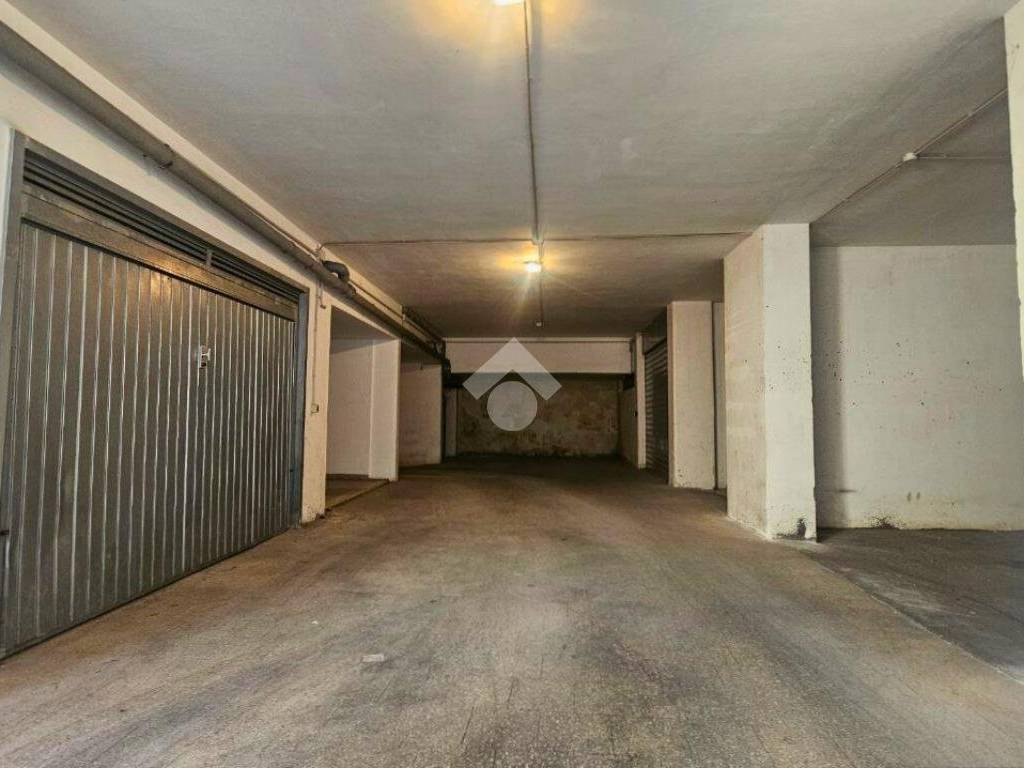 Box / garage a Nardò in Via g. Falconieri, 11 - Foto 3