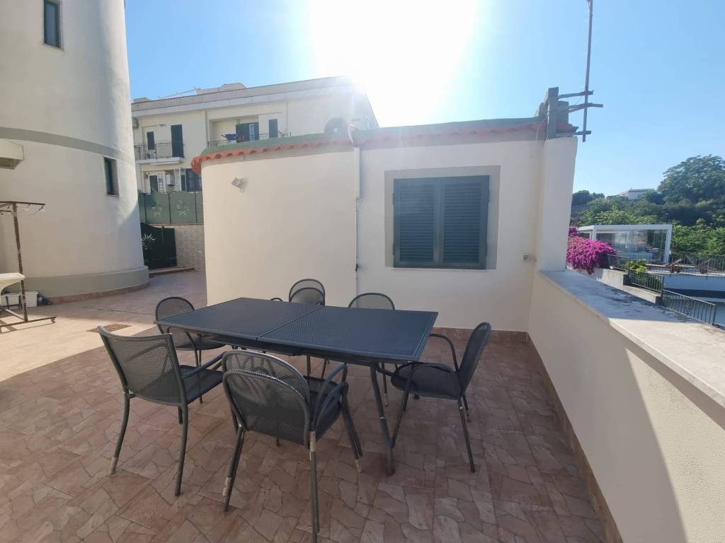 Villa a Bacoli in Via Orazio - Foto 2